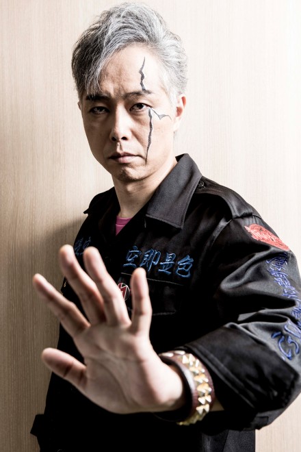 作家・作曲家と多彩な大槻ケンヂのプロフィールや作品を紹介!